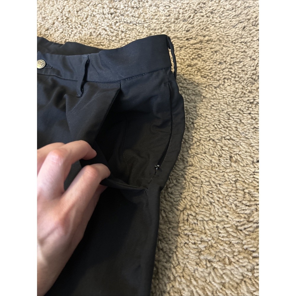 SWISSTECH Men's Black Bermuda Golf Shorts Size 40 Zip Solid - Picture 3 of 7